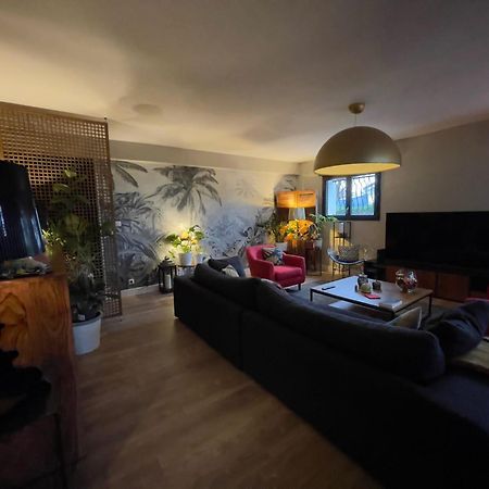 Bed and Breakfast Casa Lovo Saint-Laurent-de-Mure Esterno foto
